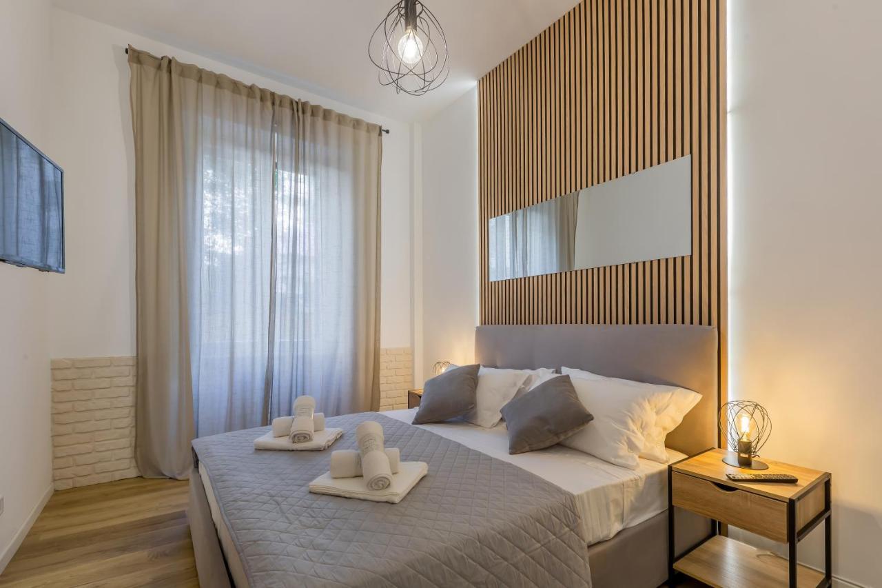 Imperium House - Con Giardino Privato, 3 Minuti Da Metro Piazza Bologna, A-c,